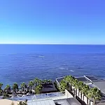 Beachfront In 072 - Happy Апартаменты